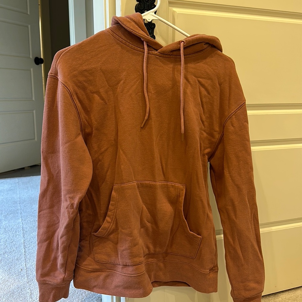terracotta colored hoodie, pacsun, size extra small